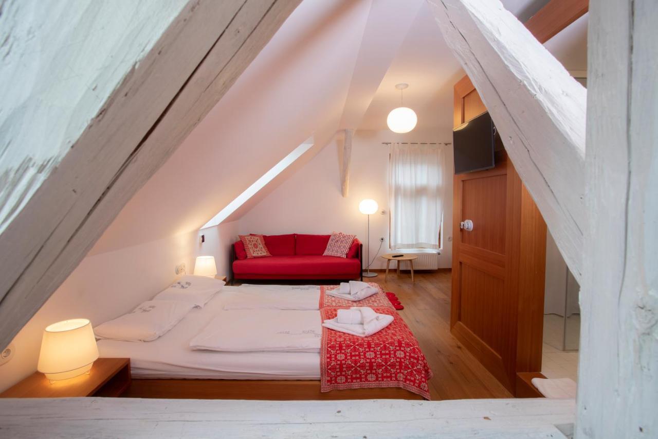 Pr'Gavedarjo Eco Heritage B&B Kranjska Gora Esterno foto
