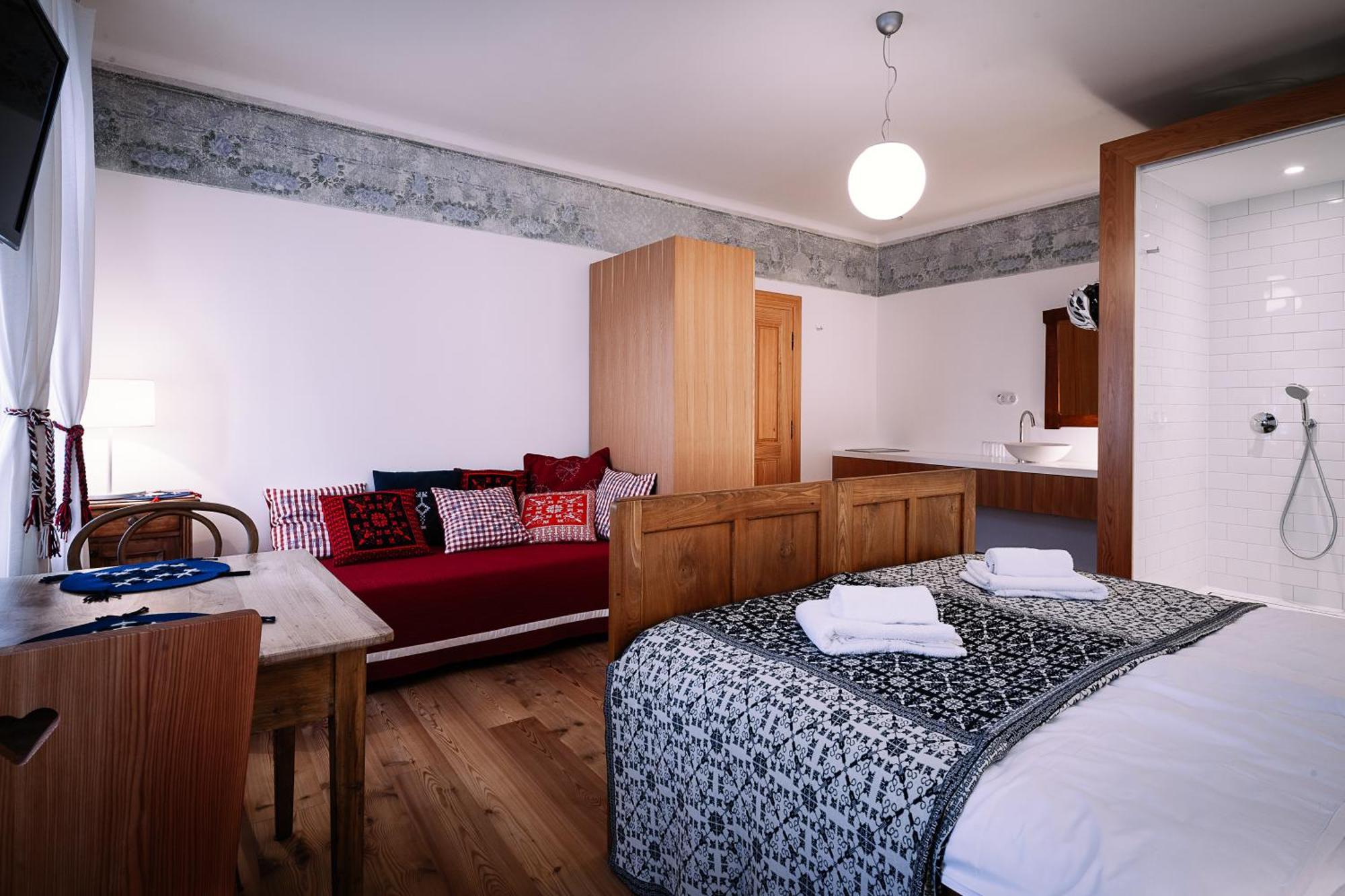 Pr'Gavedarjo Eco Heritage B&B Kranjska Gora Esterno foto