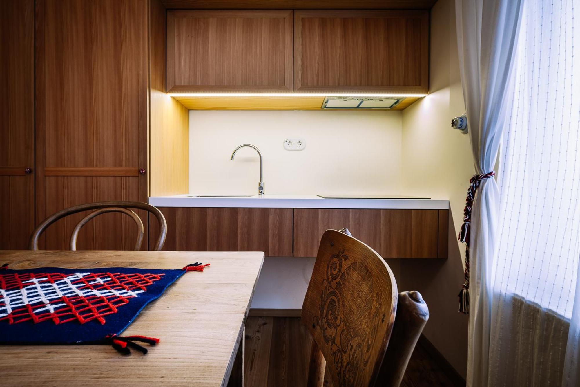 Pr'Gavedarjo Eco Heritage B&B Kranjska Gora Esterno foto